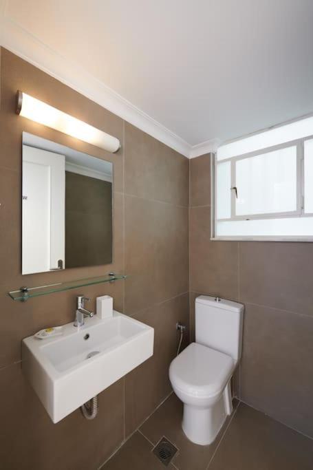 Apartment In The Heart Of The City Ateny Zewnętrze zdjęcie